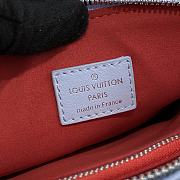 Louis Vuitton Coussin Small Handbag Light Blue Size 26 x 20 x 12 cm - 4