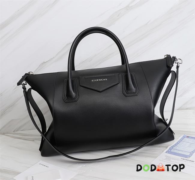 Givenchy Antigona Black Bag Size 45 x 9 x 35 cm - 1