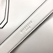 Givenchy Antigona White Bag Size 45 x 9 x 35 cm - 2