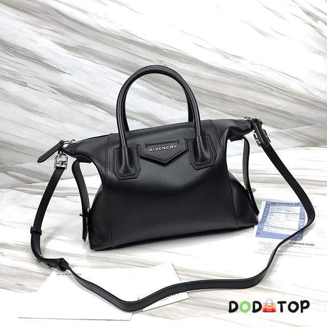 Givenchy Antigona Black Bag Size 30 x 8 x 25 cm - 1