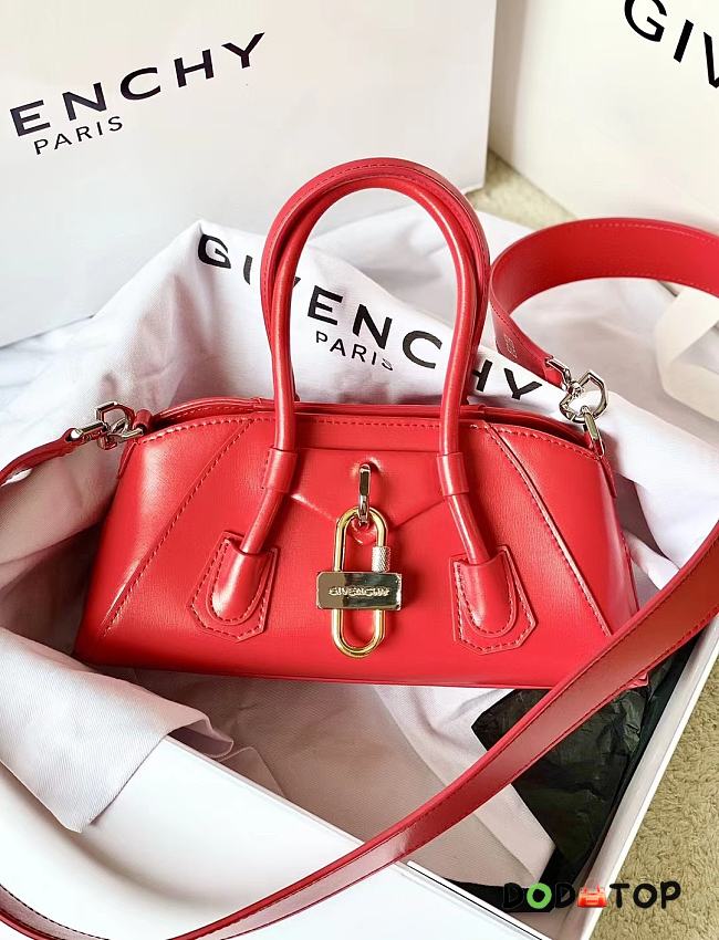Givenchy Antigona Stretch Handbag Red Size 22 x 12 x 8 cm - 1