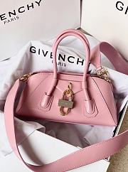 Givenchy Antigona Stretch Handbag Pink Size 22 x 12 x 8 cm - 1