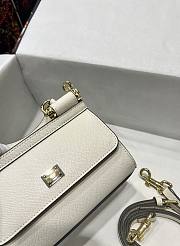 Dolce & Gabbana White Leather Miss Sicily Top Handle Bag Size 18 x 11 x 6 cm - 4