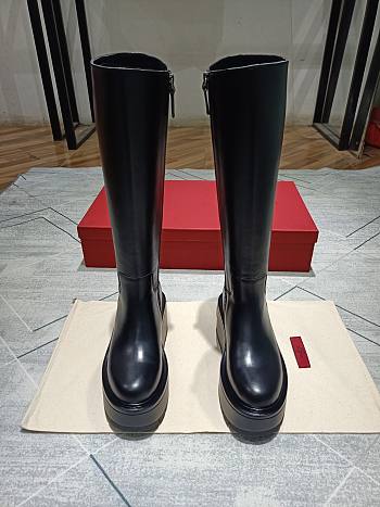 Valentino Garavani Uniqueform Leather Wedge Platform Knee-High Boots Black