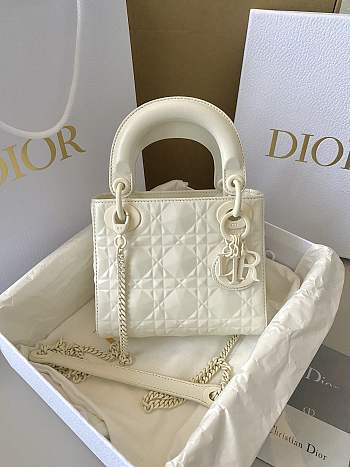 Lady Dior Mini  Bag Latte Cannage White Size 17 × 15 × 7 cm