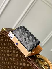 Louis Vuitton M82233 Maison Black Wallet Size 19.5 × 10.5 × 2.5 cm - 1