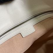 Gucci Diana Large Shoulder Bag In White Leather Size 34 x 26 x 9 cm - 2