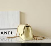 Chanel Chain Flap Bag Yellow Size 13 x 20 x 7 cm - 5
