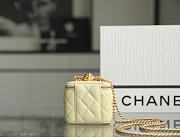Chanel Buckle Box Bag Yellow Size 11 x 8.5 x 7 cm - 6