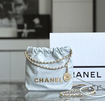 Chanel 22 Blue Bag Size 19 x 20 x 6 cm 