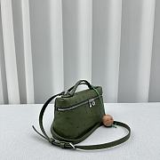 Loro Piana Pocket Ostrich Leather Handbag Green Size 19 × 7 × 12 cm - 5