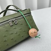 Loro Piana Pocket Ostrich Leather Handbag Green Size 19 × 7 × 12 cm - 3