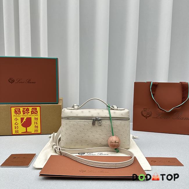 Loro Piana Pocket Ostrich Leather Handbag White Size 19 × 7 × 12 cm - 1