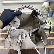 Louis Vuitton LV Muria Bucket Bag M21006 Apricot Size 25 x 25 x 20 cm - 5