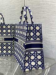 Dior Book Tote Blue Size 42 x 18 x 35 cm - 6