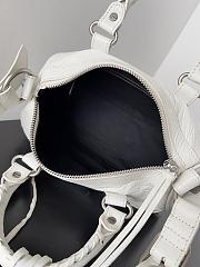 Balenciaga Le Cagole Mini Duffle Bag White Size 19.8 x 14 x 11.9 cm - 5