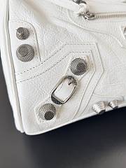 Balenciaga Le Cagole Duffle Bag White Size 30 x 14 x 20 cm - 5