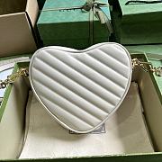 Gucci Interlocking G Mini Heart Shoulder Bag White Size 20 x 17.5 x 6.5 cm - 3