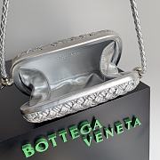 Bottega Veneta Knot Silver Bag Size 20.5 x 6 x 12.5 cm - 4