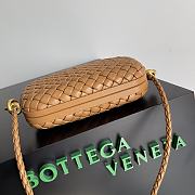 Bottega Veneta Knot Brown Bag Size 20.5 x 6 x 12.5 cm - 4
