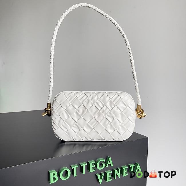 Bottega Veneta Knot White Bag Size 20.5 x 6 x 12.5 cm - 1