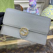 Gucci Interlocking G Leather Chain Wallet WOC Gray Size 20 × 12 × 4 cm - 2