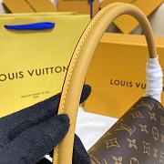 Louis Vuitton LV Looping MM M51147 Size 24 x 21 x 9 cm - 6