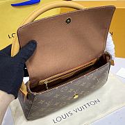 Louis Vuitton LV Looping MM M51147 Size 24 x 21 x 9 cm - 2