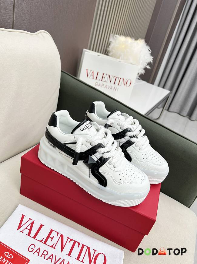 Valentino Sneakers 02 - 1
