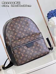 Louis Vuitton LV Discovery Small Backpack M22558 Size 29 x 38 x 20 cm - 2