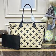 Louis Vuitton LV Neverful MM Handbag M22838 Size 31 x 28 x 14 cm - 1