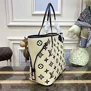 Louis Vuitton LV Neverful MM Handbag M22838 Size 31 x 28 x 14 cm - 4