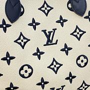 Louis Vuitton LV Neverful MM Handbag M22838 Size 31 x 28 x 14 cm - 5