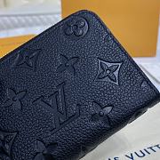 Louis Vuitton LV Zipper Coin Purse M60574 Black Size 11 x 8 cm - 4