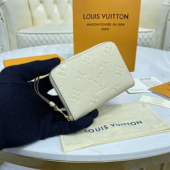 Louis Vuitton LV Zipper Coin Purse M60574 White Size 11 x 8 cm