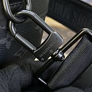 Louis Vuitton LV S-Lock Messenger Black Size 22 x 18 x 8 cm - 6