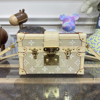 Louis Vuitton LV Petite Malle Handbag M22882 Gold Size 20 x 12.5 x 6 cm