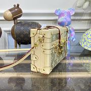 Louis Vuitton LV Petite Malle Handbag M22882 Gold Size 20 x 12.5 x 6 cm - 6
