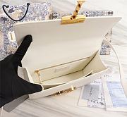 Dior Montaigne 30 Flap Bag White Size 24 x 17 x 8 cm - 6