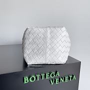 Bottega Veneta Tote White Bag Size 23 x 18 x 15 cm - 5