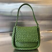 Bottega Veneta Cobble Small Green Size 26 x 21 x 9 cm - 1