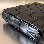 Bottega Veneta Cassette Black Size 36 x 23 x 54.5 cm - 3