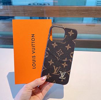 Louis Vuitton Handset Shell 01
