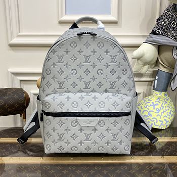 Louis Vuitton LV Discovery Small Backpack Grey Flower M22558 Size 29 x 38 x 20 cm