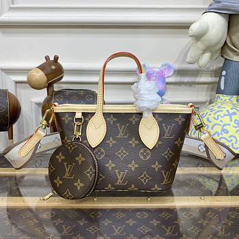 Louis Vuitton LV Neverfull BB M46705 Handbag Size 24 x 9 x 14 cm