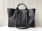 Chanel Beach Bag Black Size 39 cm - 1