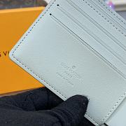 Louis Vuitton LV Gray Wallet M82562 Size 11.5 x 9 x 1.5 cm - 2