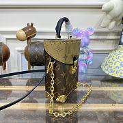 Louis Vuitton LV Camera Box Box Handbag M82465 Size 12.5 x 17.6 x 6 cm - 6