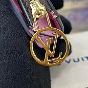 Louis Vuitton LV Lisa Wallet M82383 Pink Size 9 x 11.5 x 1.5 cm - 3