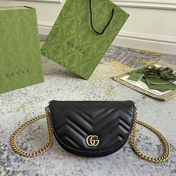 Gucci GG Marmont Small Leather Shoulder Black Size 20 x 14.5 x 4 cm